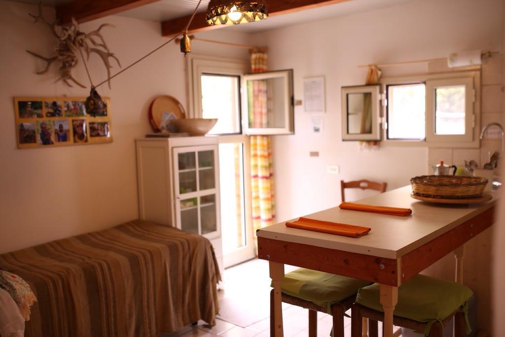 La Cascata Bed & Breakfast Noci Cameră foto